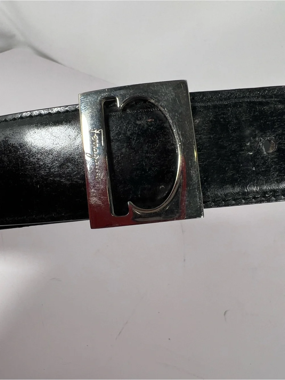 Salvatore Ferragamo Black Leather Gancini Buckle Belt Size 23/80